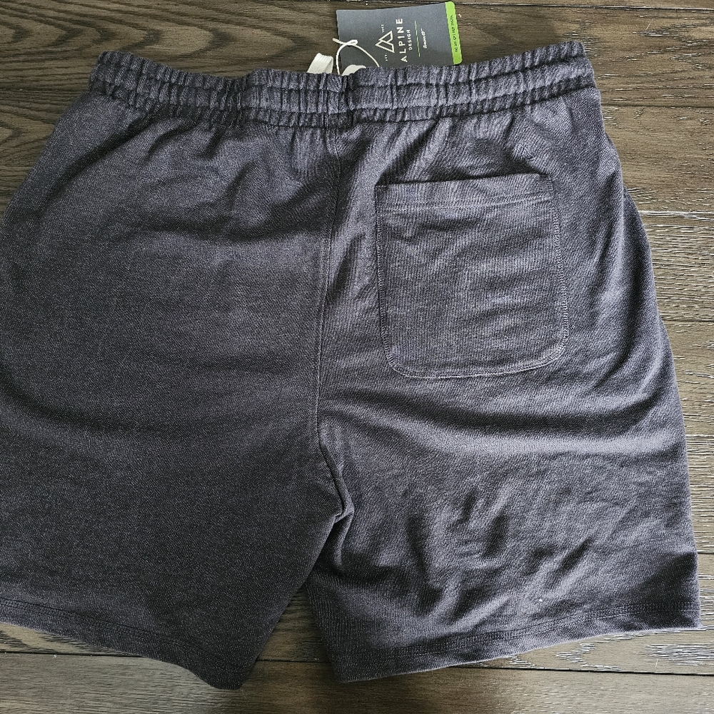 NWT Alpine Design Men's Terry Shorts SIZE L